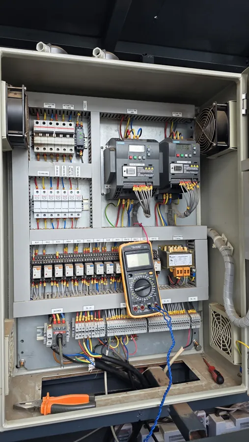 Generator automatic transfer switch panel with digital metering