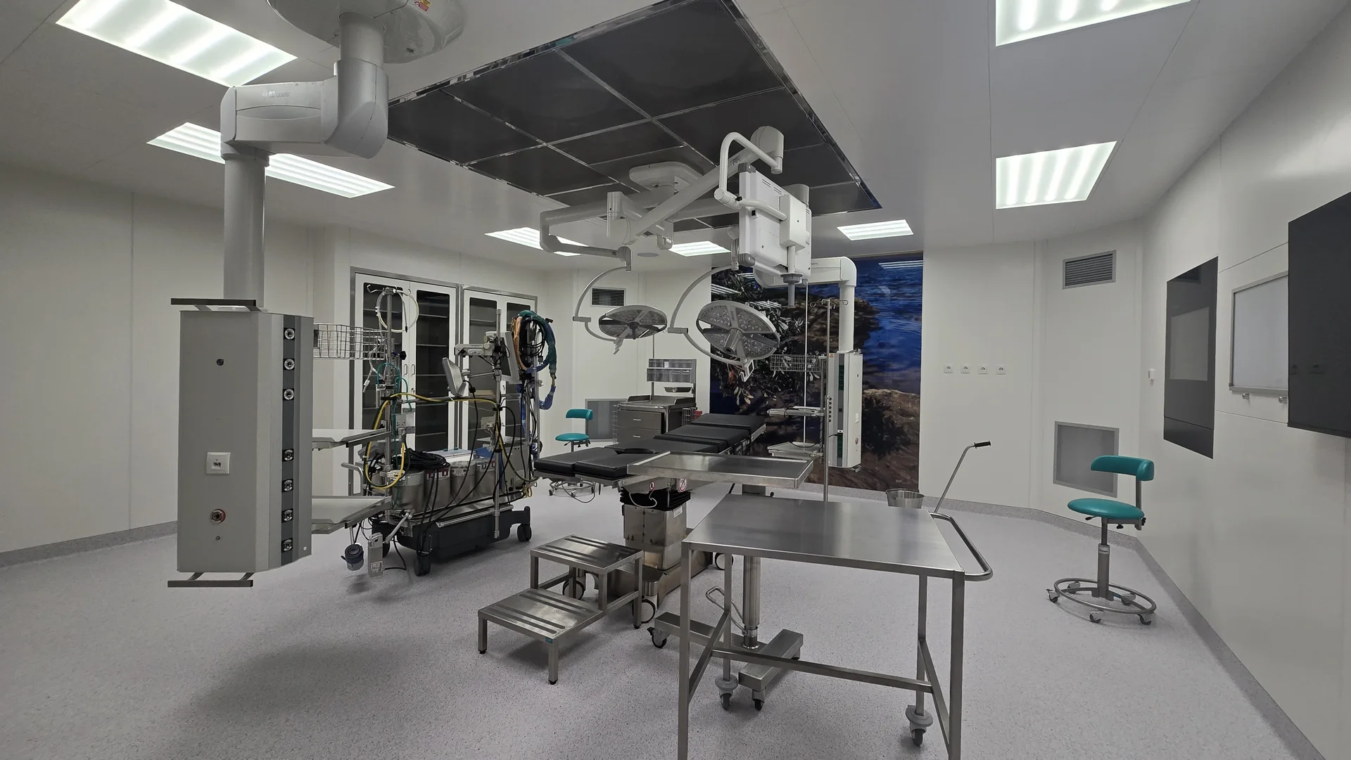 Completed operating theatre at King Faisal Hospital Rwanda with medical gas pendants, surgical lighting and clean-room finishes